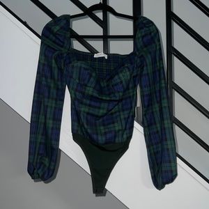 Puffy shoulder. Plaid. Bodysuit.